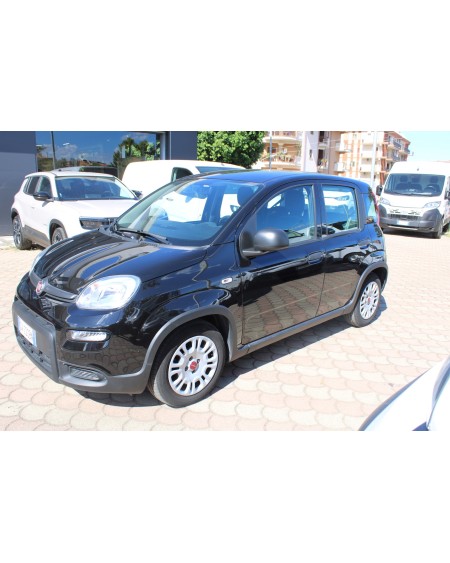 FIAT PANDA HYBRID 1.0