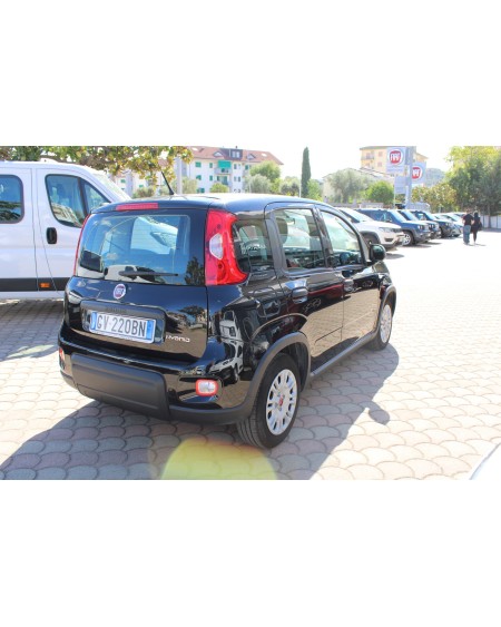 FIAT PANDA HYBRID 1.0