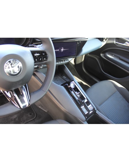ALFA ROMEO JUNIOR HYBRID